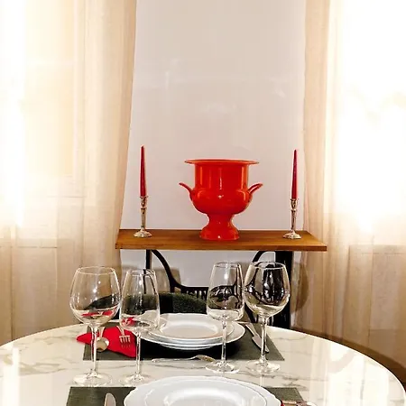 Apartment Augustins Fountain Studio: Cozy Historic Aix Center Retreat Aix-en-Provence